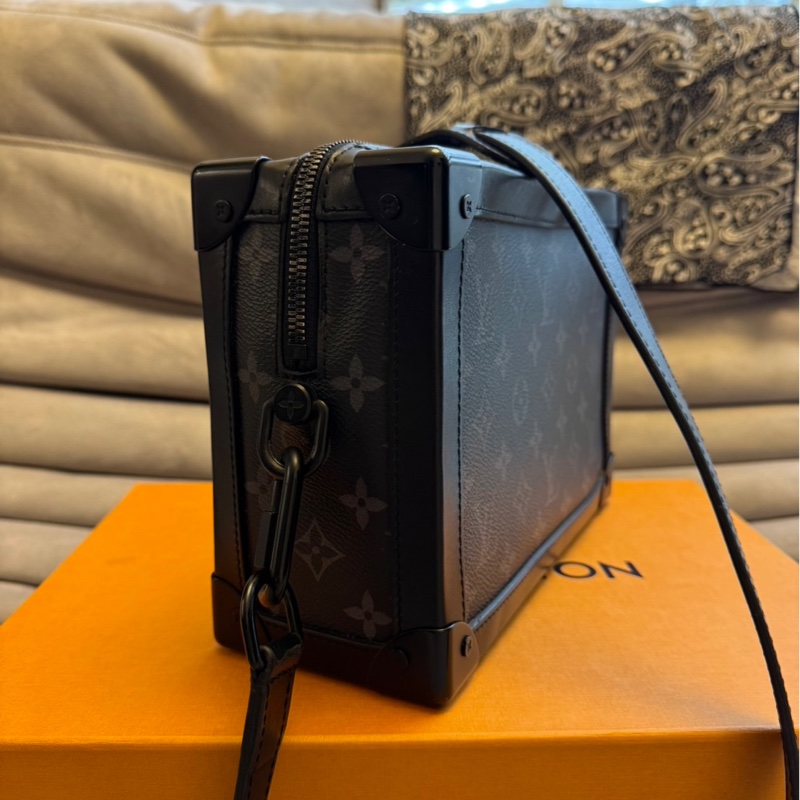 LV Soft Trunk 黑色 M44730-4