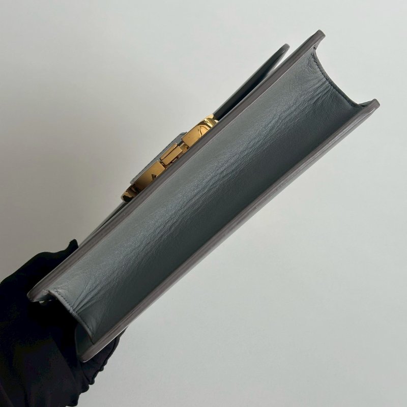 98新🩵 Dior 迪奧 30 Montaigne 小型包 藍色金釦-9