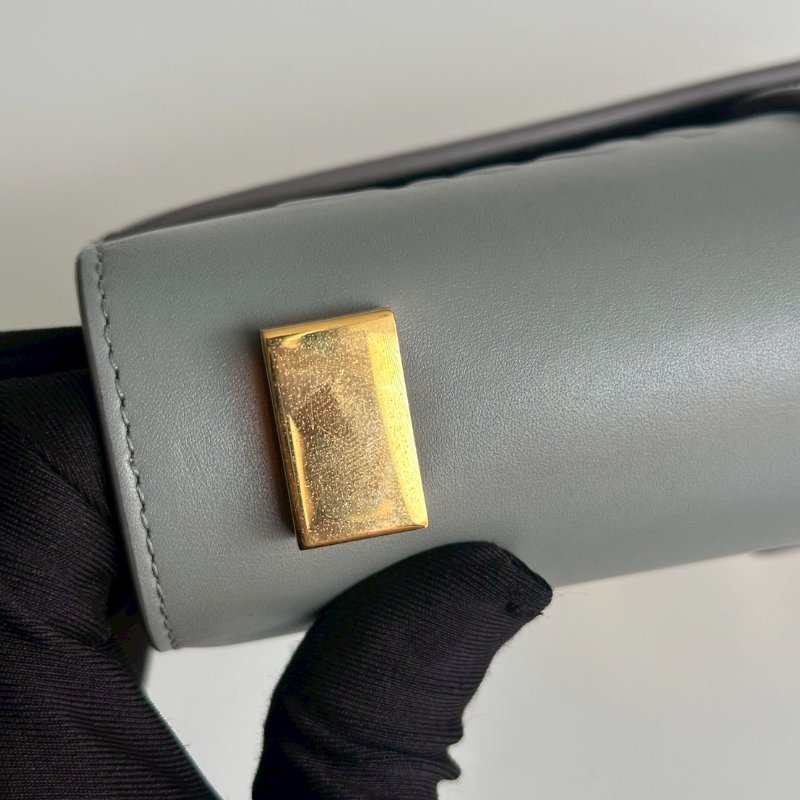 98新🩵 Dior 迪奧 30 Montaigne 小型包 藍色金釦-17