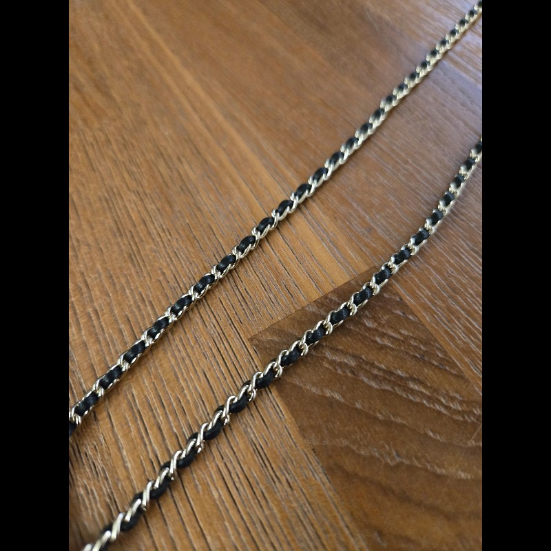 (近新閒置品)Chanel雙C logo皮穿鍊項鍊-3