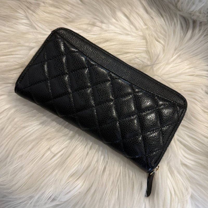 香奈兒 黑金拉鍊荔枝長夾-1