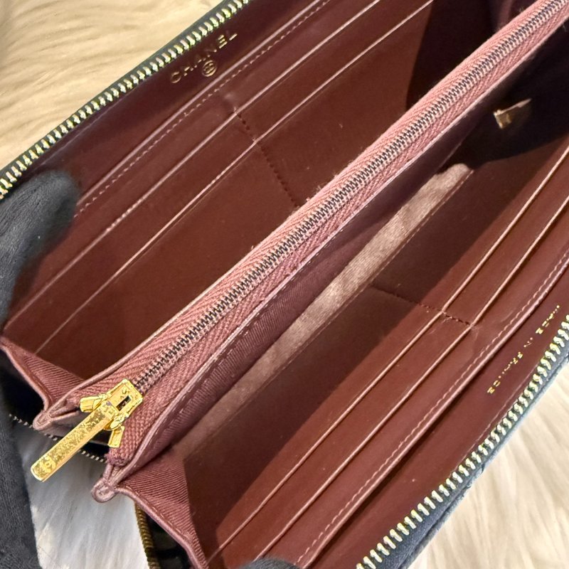 香奈兒 黑金拉鍊荔枝長夾-7