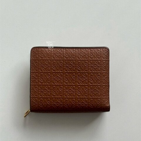 98新🤎 Loewe 羅意威 滿版Logo 短夾 金棕色