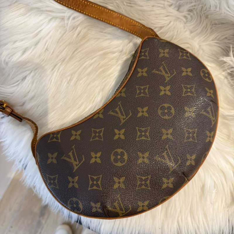 LV 老花碗豆包-1