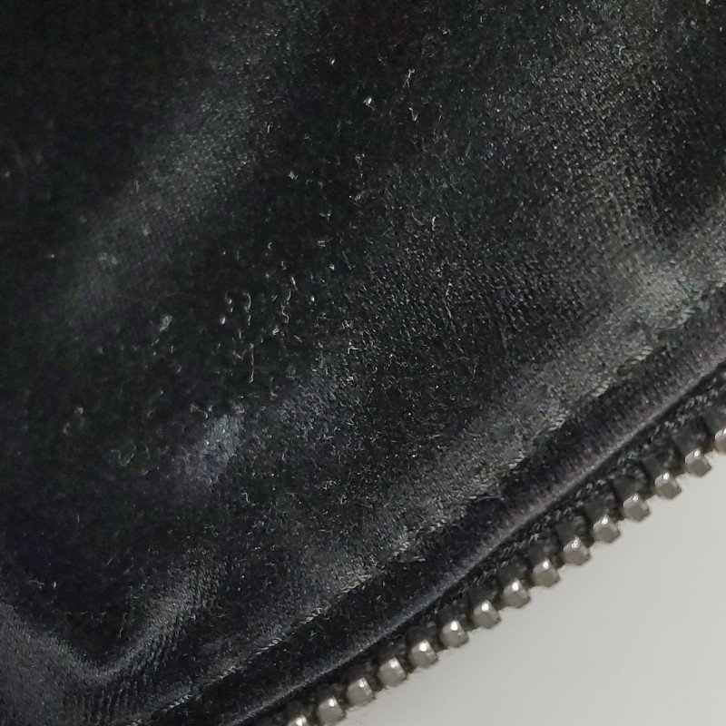 Miu Miu羊皮褶皺流蘇字母logo斜挎包-9