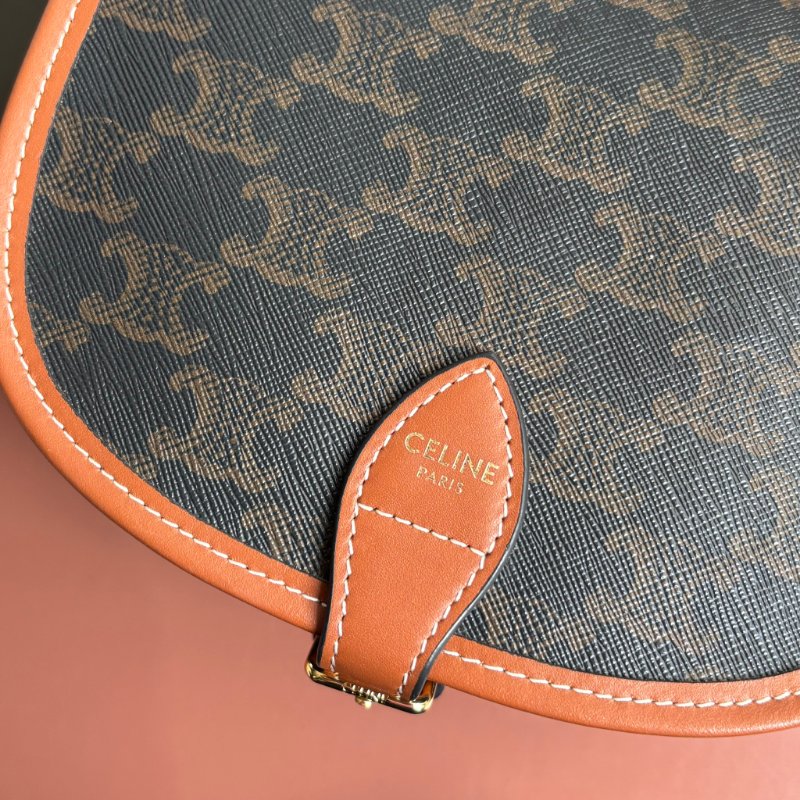 ::Celine:: Medium Folco Bag In Triomphe Canvas 棕褐色凱旋門老花帆布拼咖啡色小牛皮中型半圓肩背包-1