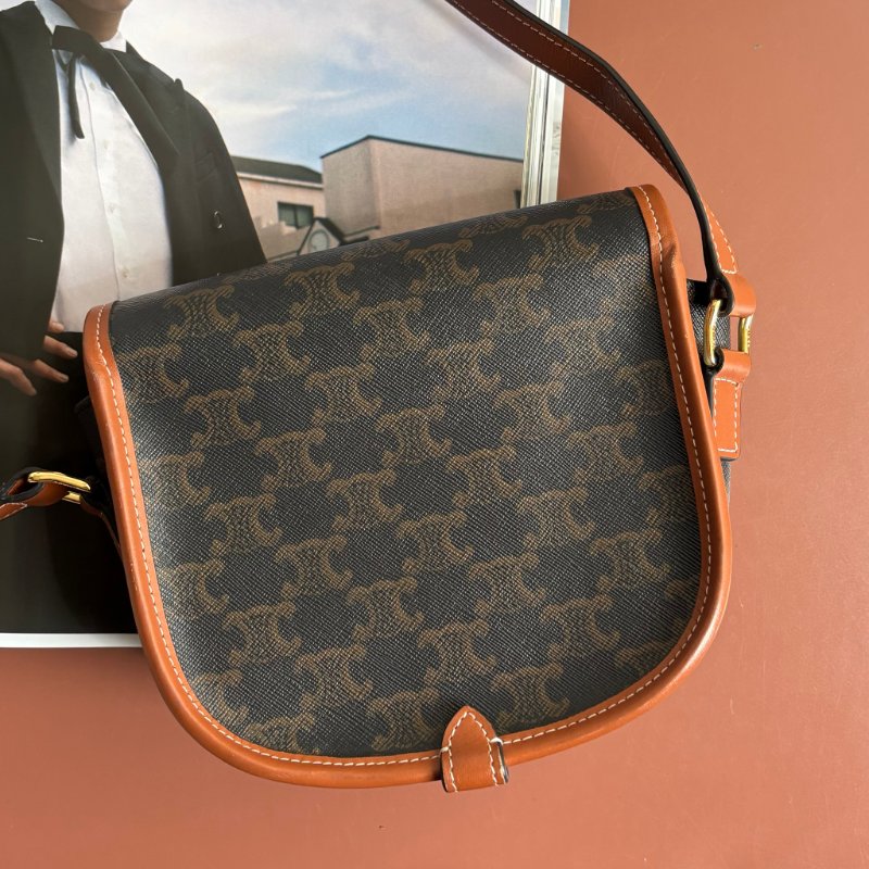 ::Celine:: Medium Folco Bag In Triomphe Canvas 棕褐色凱旋門老花帆布拼咖啡色小牛皮中型半圓肩背包-5