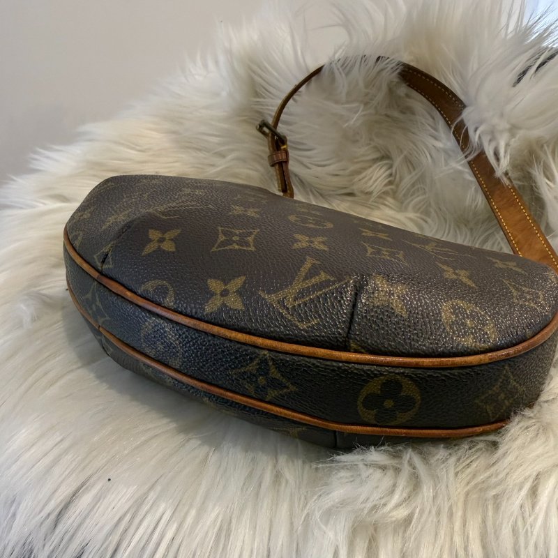 LV 老花碗豆包-2