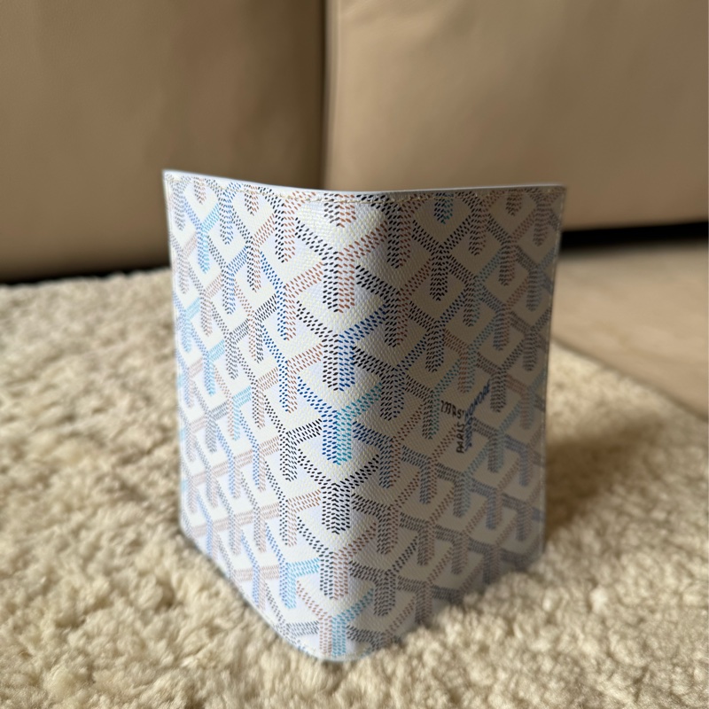 白色情人節禮物🎁Goyard 2026限量色 冰川藍 護照夾-6