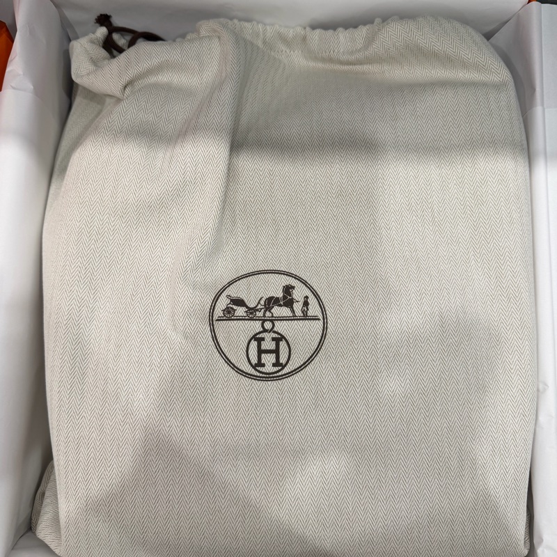 Hermes 愛馬仕 全新沒背過 ❗️TC 皮大象灰 Lindy 26-1