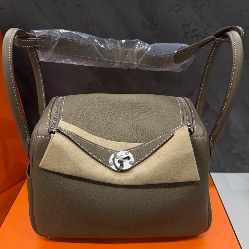 Hermes 愛馬仕 全新沒背過 ❗️TC 皮大象灰 Lindy 26-5