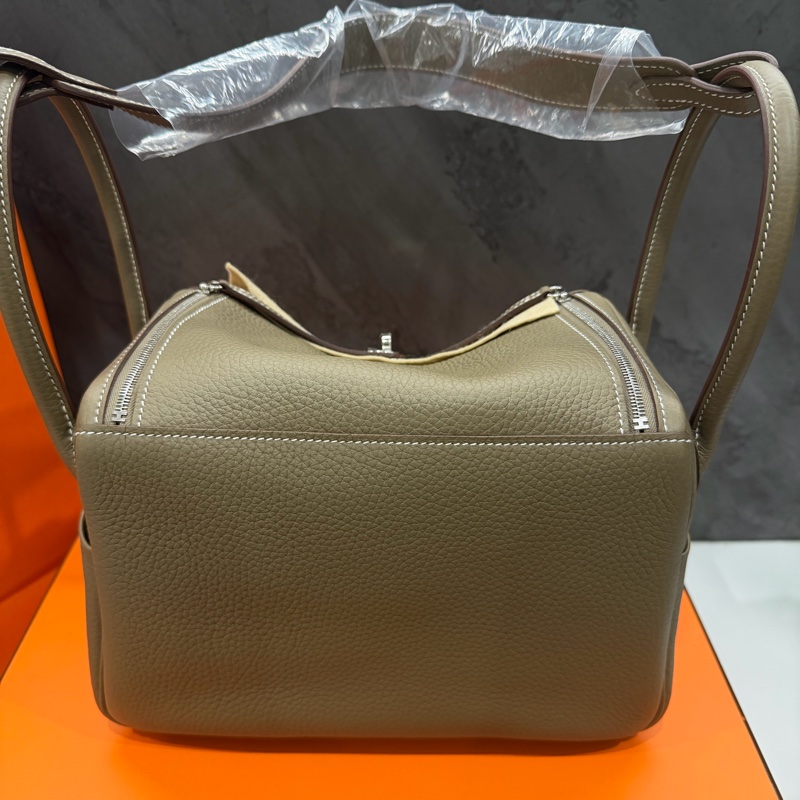 Hermes 愛馬仕 全新沒背過 ❗️TC 皮大象灰 Lindy 26-6