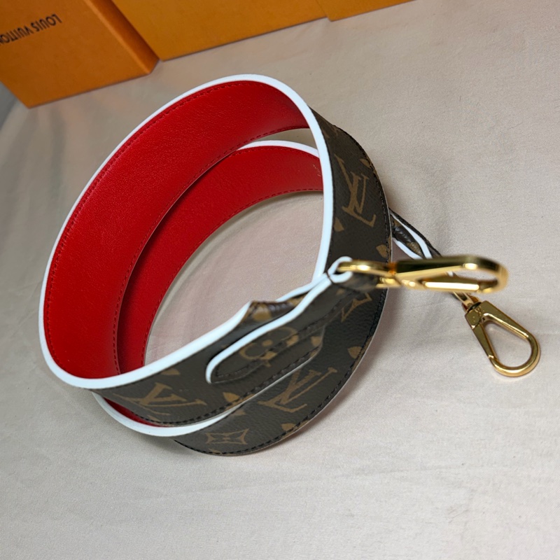 ‼️全台最甜近新美品 LV新款寬背帶/ 肩帶 LouisVuitton 路易威登 雙面用-2