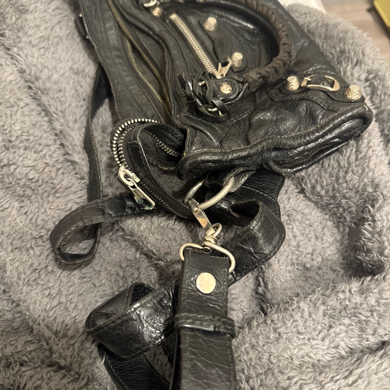 BalenciagaMini city 機車包-22