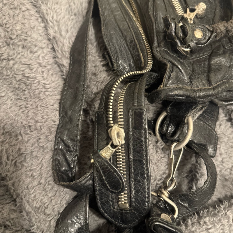 BalenciagaMini city 機車包-23