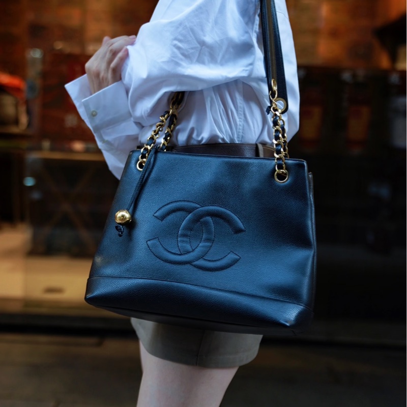 【97新✨ 全網最低價！】Chanel 荔枝皮金球Tote （下單前先詢問庫存❗️）-1