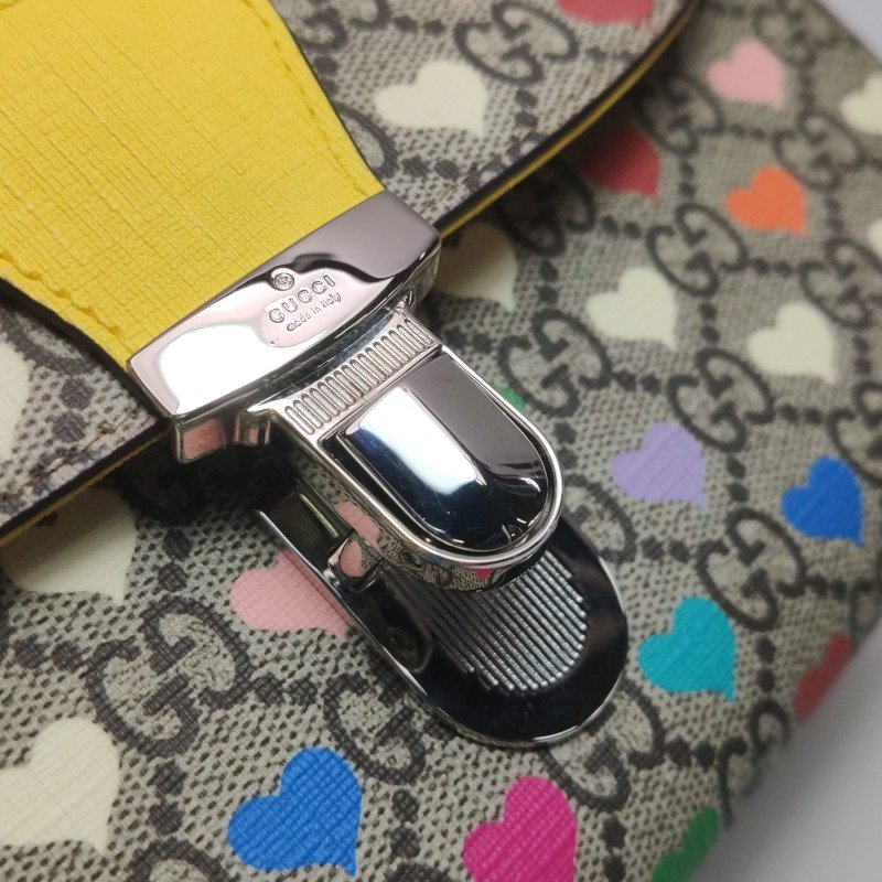 Gucci 牛皮雙G印花翻蓋單肩包-9