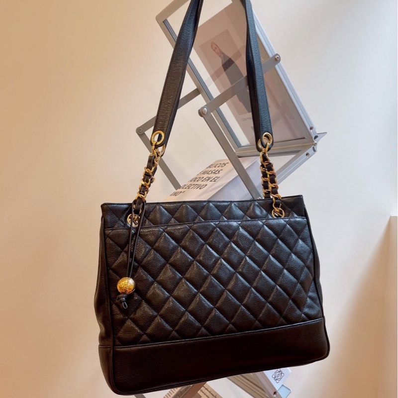 【95新✨ 全網最低價！】Chanel 菱格紋金球Tote（下單前先詢問庫存❗️）-4