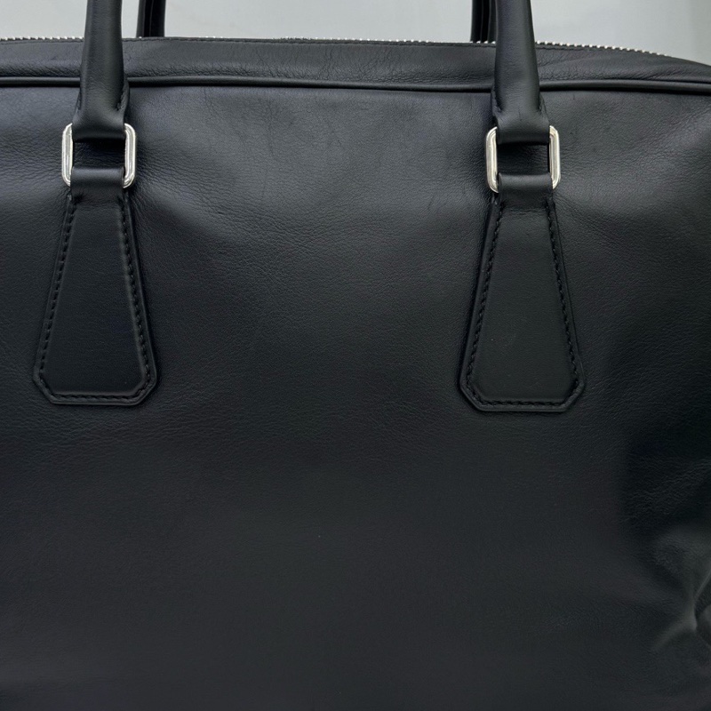 Prada普拉達黑色經典三角標男士公文包 全皮質感軟糯高級 啞光黑顯檔次-10