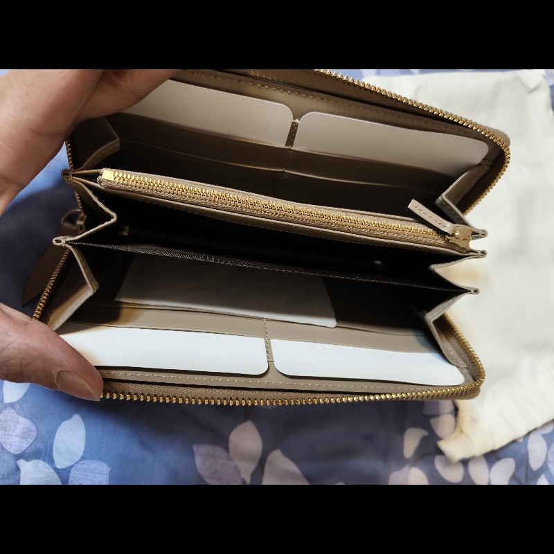 GUCCI-奶茶色長夾-10