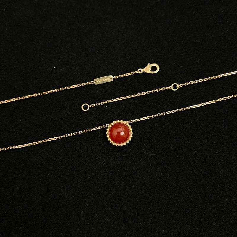 VCA Perlée couleurs 紅玉髓吊墜項鍊 18k玫瑰金 98新配件盒子-4