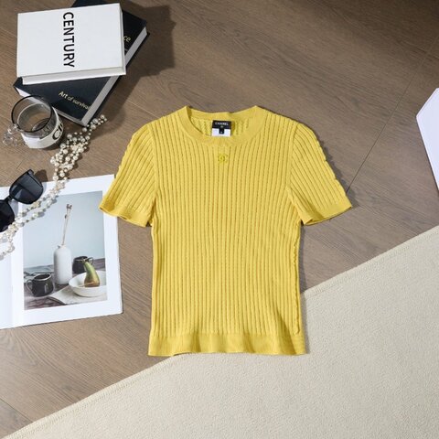 ❤️CHANEL 黃色針織上衣 cc logo裝飾