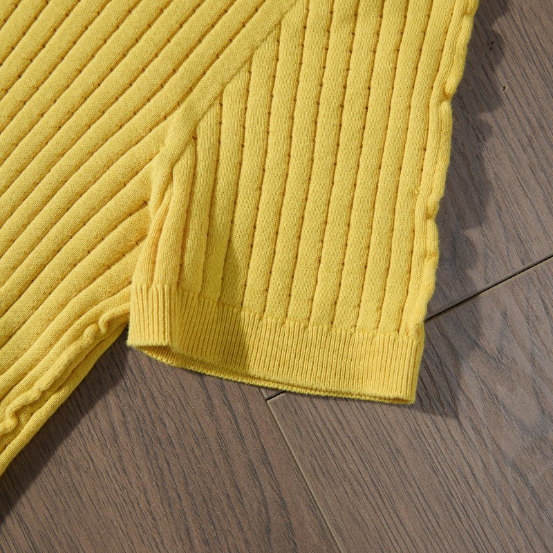 ❤️CHANEL 黃色針織上衣 cc logo裝飾-2