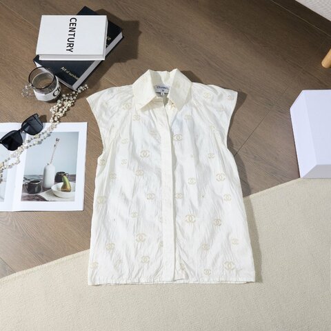 ❤️CHANEL 100%真絲 優雅無袖上衣 cc logo裝飾