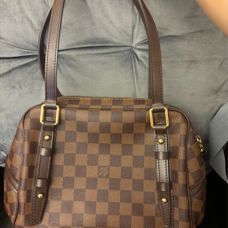 LOUIS VUITTON金釦手挽袋-1