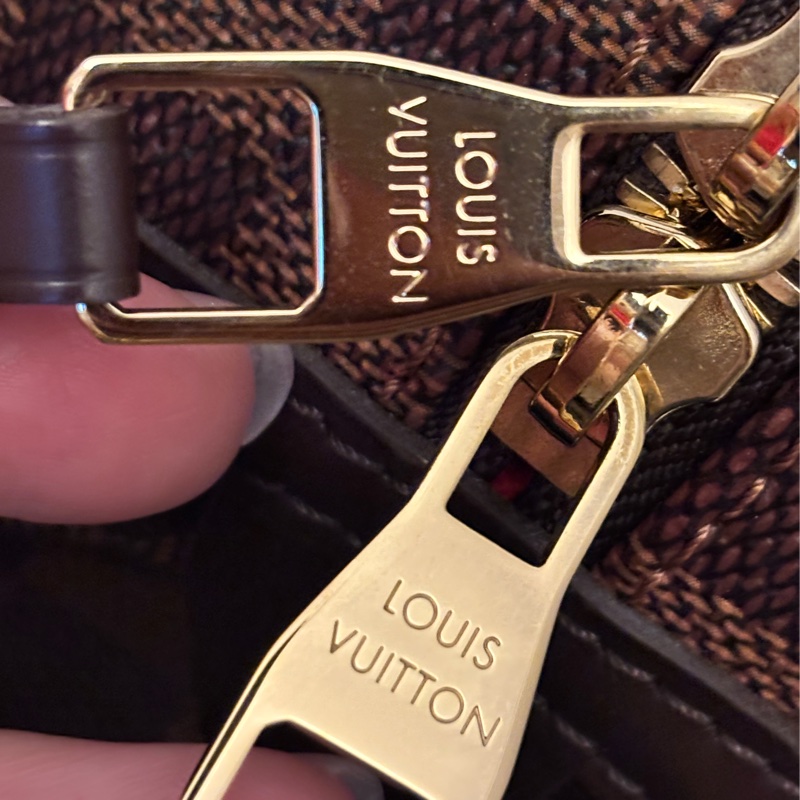 LOUIS VUITTON金釦手挽袋-13