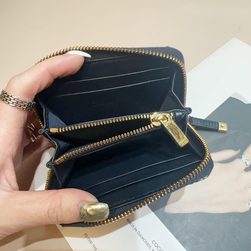 Dior 藍緹花布拼藍牛皮金釦Montaigne Voyageurㄇ拉短夾-5