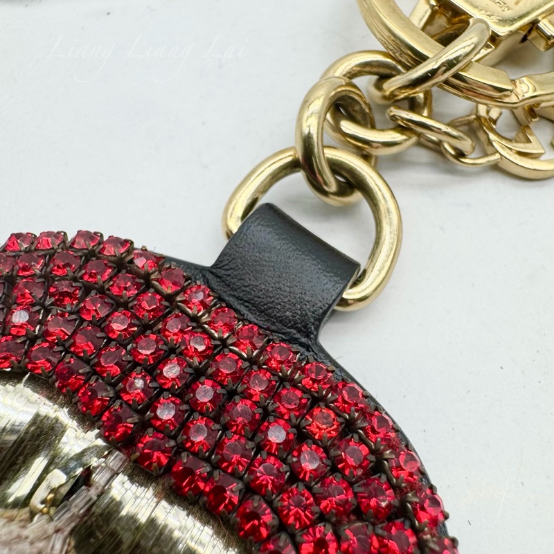 GUCCI 水鑽紅唇造型鑰匙圈-12