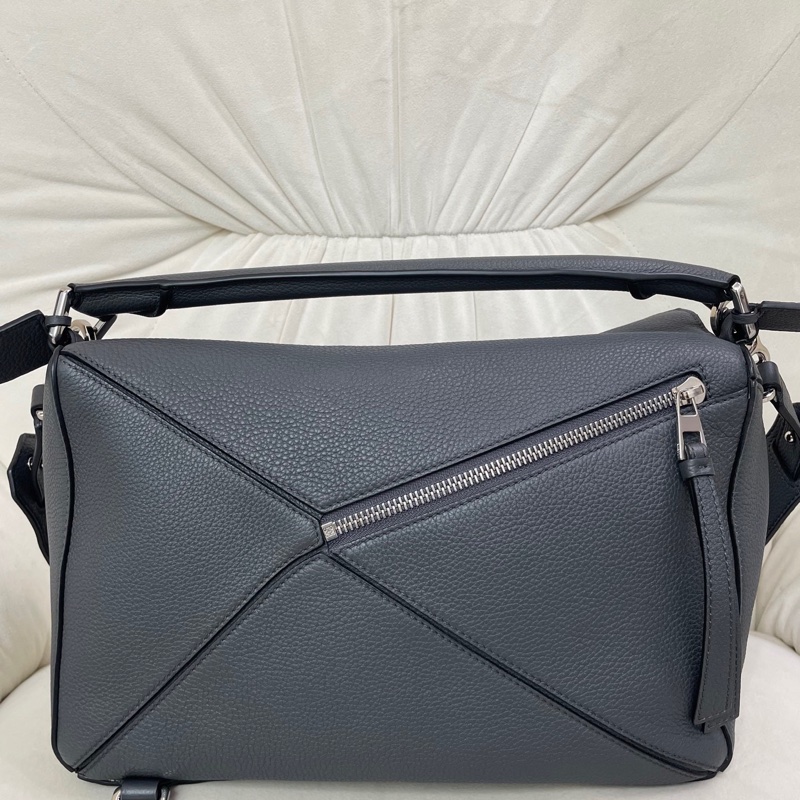 羅意威/Loewe炭灰色puzzle中號 底長29cm 好成色 21年編碼-1