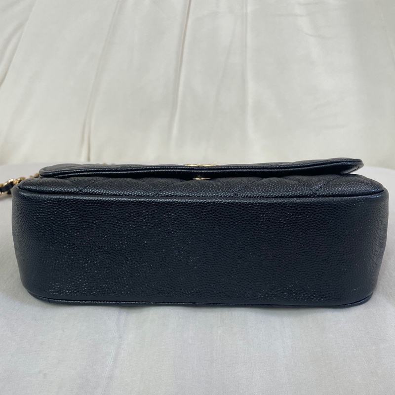 CHANEL香奈兒22k 黑金荔枝紋貝殼包 芯片款 尺寸12✖️17.5✖️5.5-7