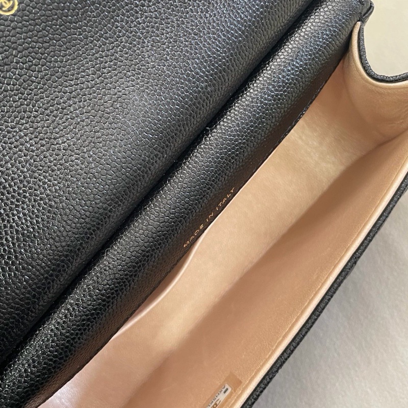 CHANEL香奈兒22k 黑金荔枝紋貝殼包 芯片款 尺寸12✖️17.5✖️5.5-8