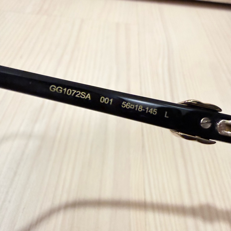GUCCI｜GG1072SA 黑GG膠框太陽眼鏡-4