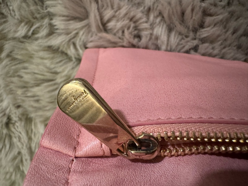 Salvatore Ferragamo 菲拉格慕 牛皮 雲朵包-19