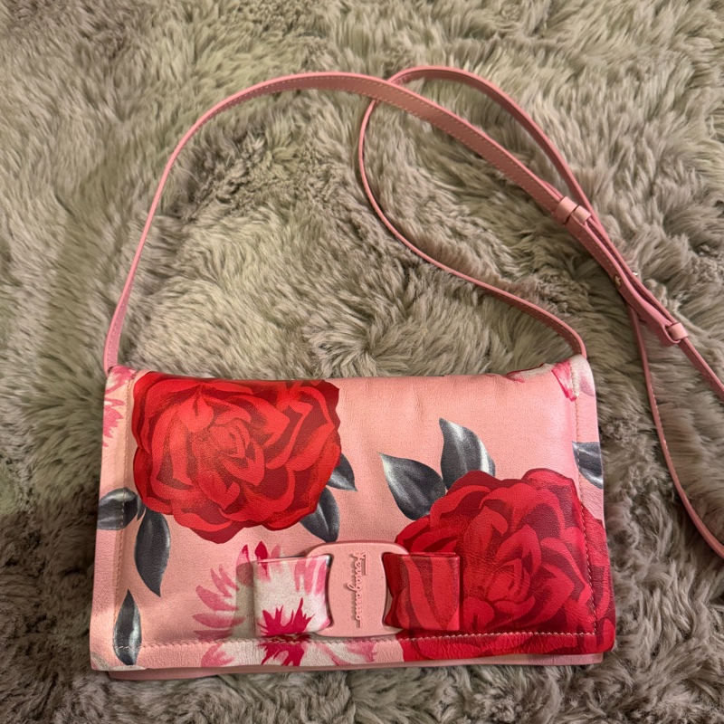 Salvatore Ferragamo 菲拉格慕 牛皮 雲朵包-3