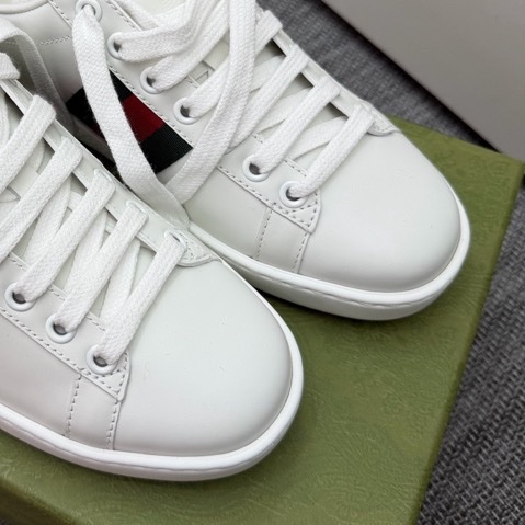 99新 古馳/Gucci蜜蜂款板鞋 34碼 附件：盒-1