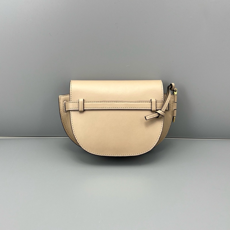 98新 LOEWE羅意威gate馬鞍包奶茶色小號/21*13*9cm-1