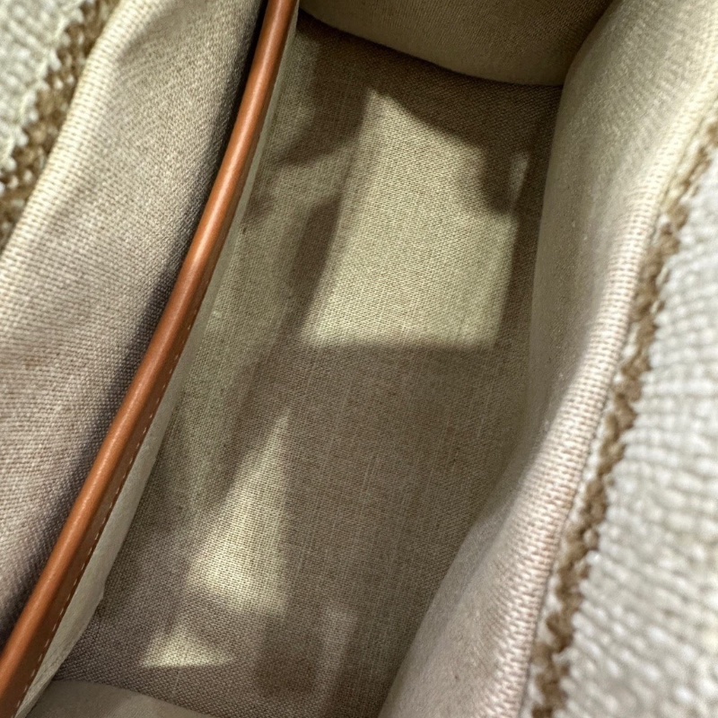 Celine cabas thais米色帆布tote小號26*19   98新配件塵袋盒子-1