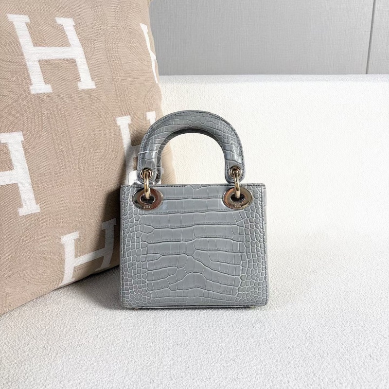 Dior鑽扣鰐魚皮三格黛妃 灰色 金扣 17*14*5 99新購證 塵袋肩帶 保卡-5
