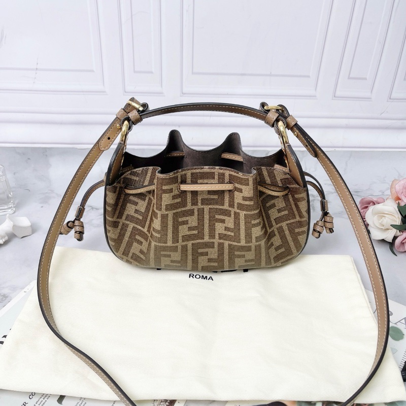 FENDI 棕色膠囊系列Pomodorino 老花拼皮迷你抽繩肩背斜背手提包21x14x17 98新配件塵袋購證吊牌-1