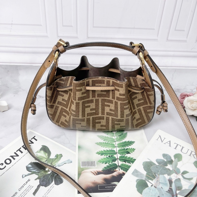 FENDI 棕色膠囊系列Pomodorino 老花拼皮迷你抽繩肩背斜背手提包21x14x17 98新配件塵袋購證吊牌-7