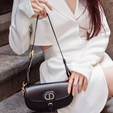 DIOR 黑色Bobby East-West系列新月包20×11×5cm 98新配件塵袋保卡