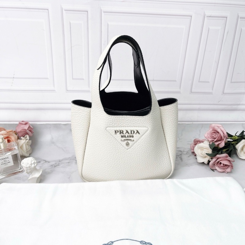 Prada 白色mini菜籃子托特手提包18×15×8.5cm 98新配件塵袋購證-1