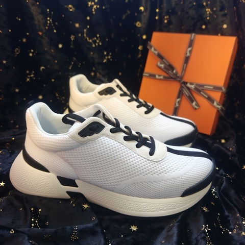 Hermes運動鞋愛馬仕Heros白色42碼運動鞋 42碼