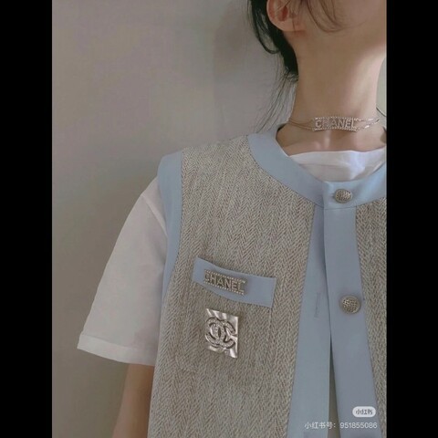 CHANEL 香奈兒 水鑽字母胸針