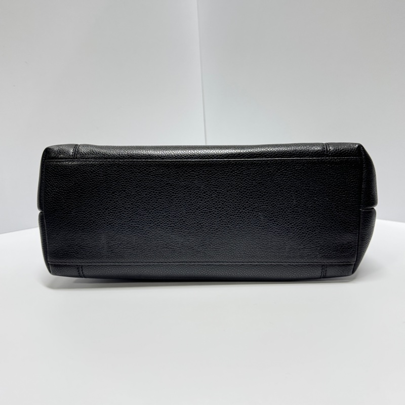 【超！級！新】Chanel 魚子醬牛皮 肩背托特包（專櫃261,300）-10