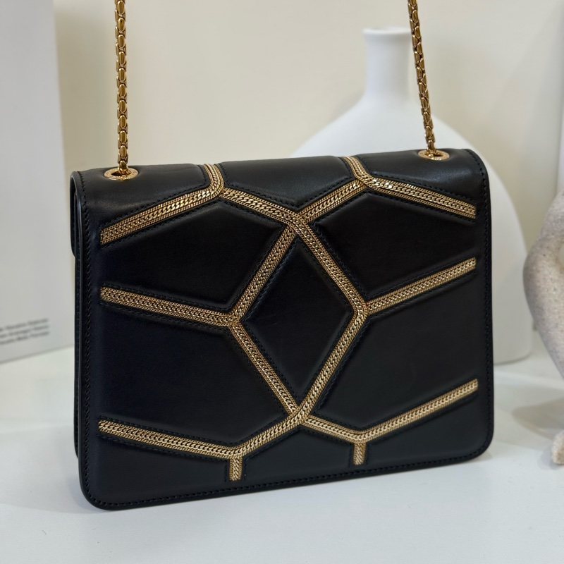 Bvlgari寶格麗蛇頭限量款 購入十三萬-1